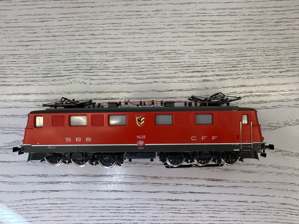 Märklin Modelleisenbahnen: Märklin 3332 SBB Ae 6/6 Altdorf – Gebraucht aus Lupsingen von New-Haven 2