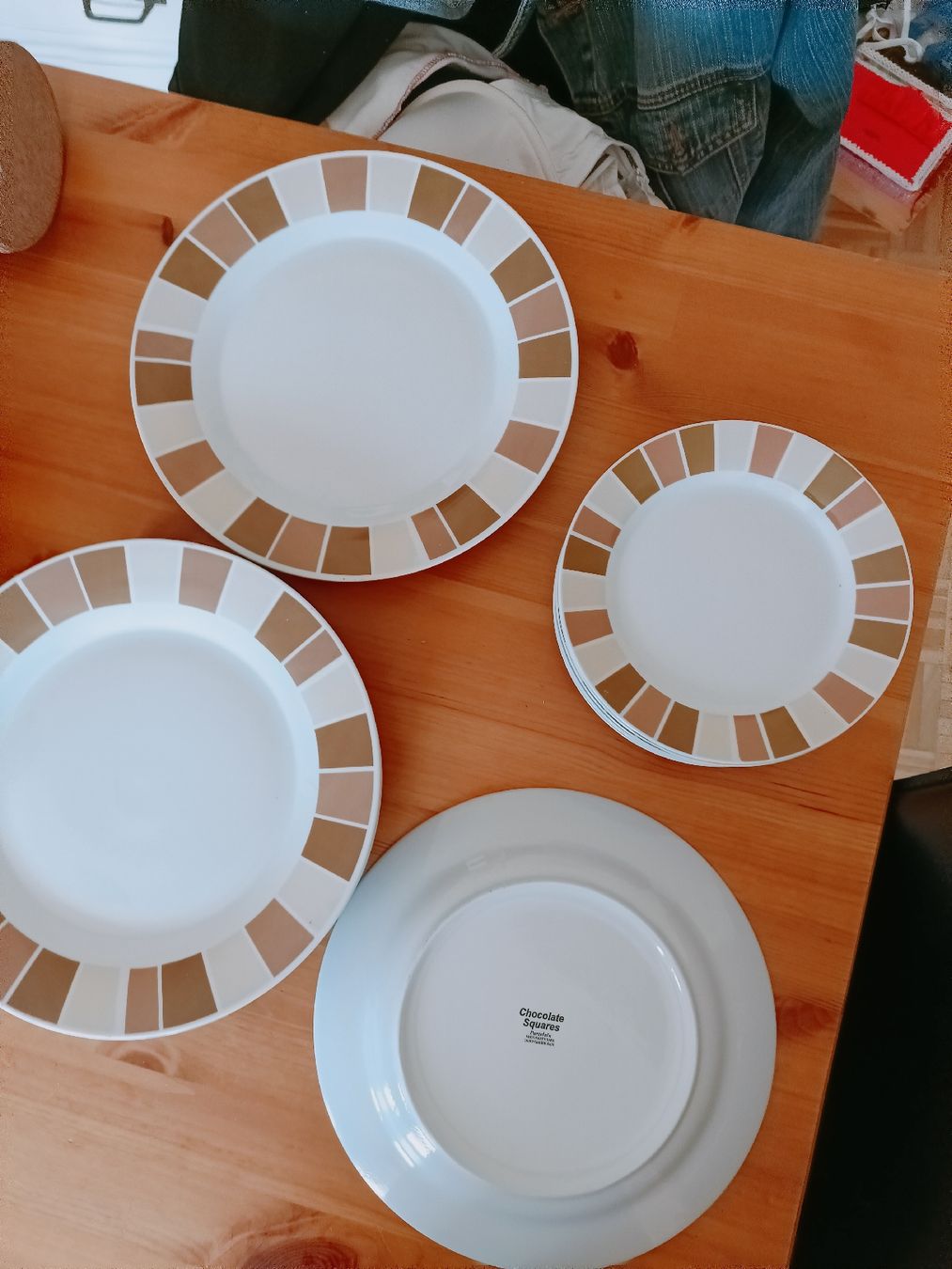 Set di piatti: Set di 6 piatti "Chocolate Squares" vintage, perfetti! – Usato da Lugano venduto da ycd_rv8h 3
