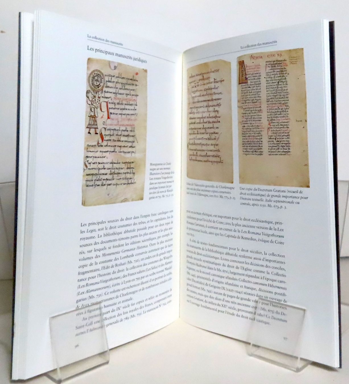 Libri: La bibliothèque abbatiale de Saint-Gall – Usato da Le Locle venduto da LibrairieLaBergerie 2