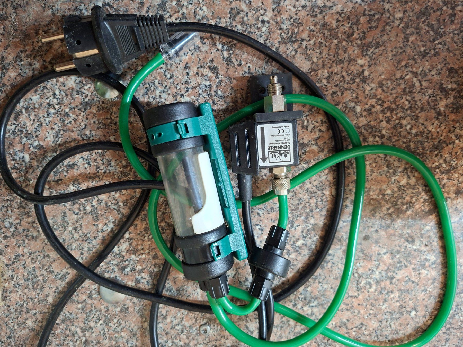 Dennerle Mesurer: Dennerle CO2 Blasenzähler exact – D'occasion à Liestal par gip_f6nz