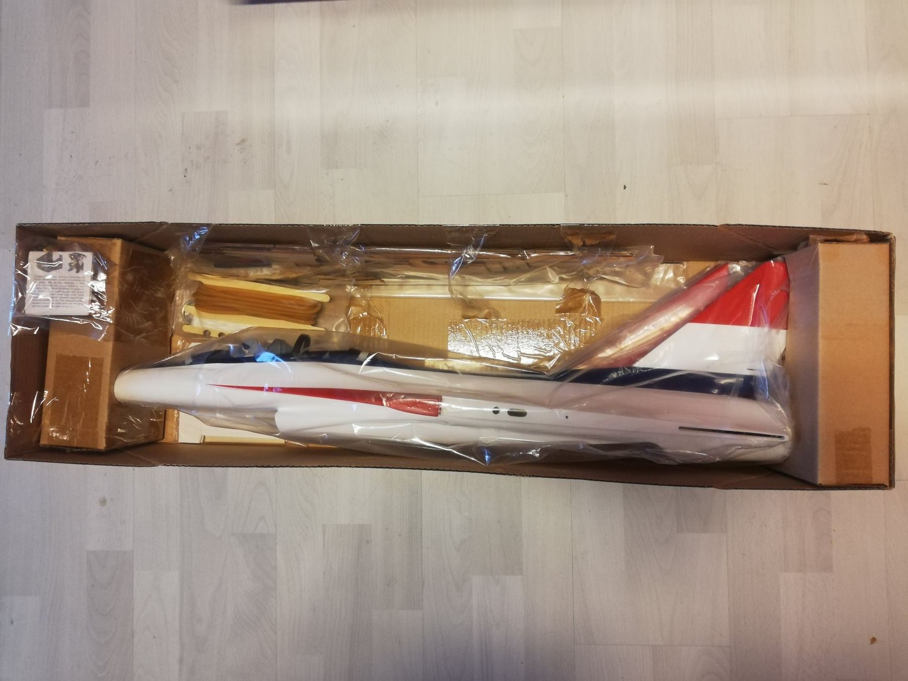 Modellismo RC: Electrifly F-16 Fighting Falcon Bausatz – Nuovo e nell'imballaggio originale da Flüh venduto da AMS-Modellbau 2
