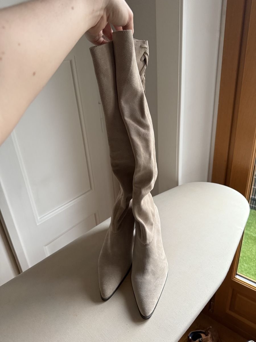 Zara Scarpe da donna: Zara suede boots - Size 40 - New - Never Worn – Nuovo (secondo la descrizione) da Genève venduto da jul_5xsn 4