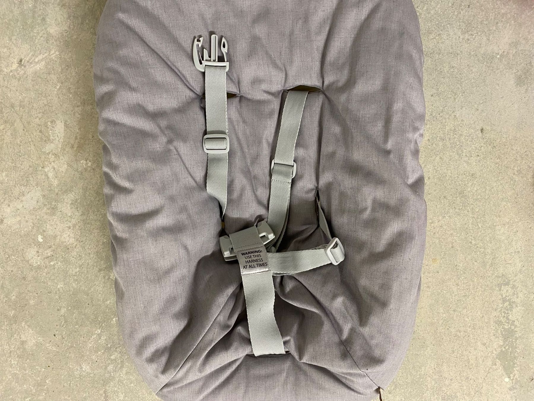 Stokke Seggioloni: STOKKE Tripp Trapp Newborn Set, grau – Usato da Luzern venduto da lar_6fwm 2