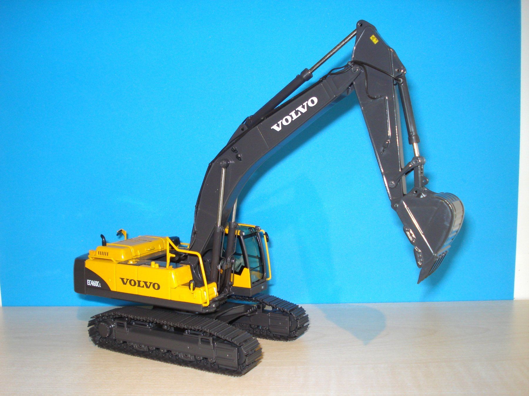 Kits de montage: VOLVO EC 460 CL Raupenbagger – D'occasion à Mitlödi par worker04 3