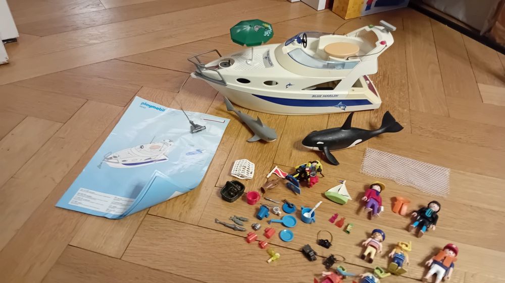 Playmobil® PLAYMOBIL - Yacht de luxe - 5205 - Rue du Commerce