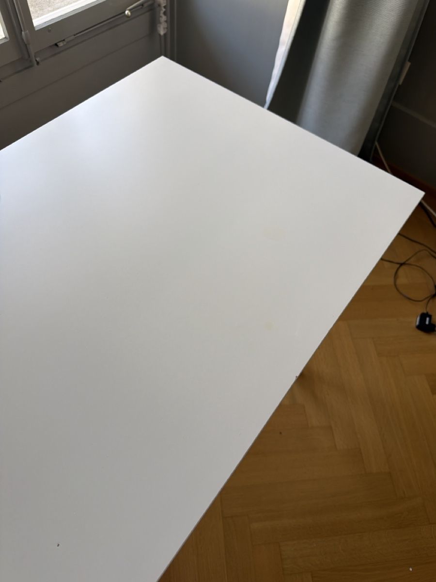 Ikea Schreibtische: Ikea Schreibtisch – Gebraucht aus Lenzburg von joe_m6tr 1