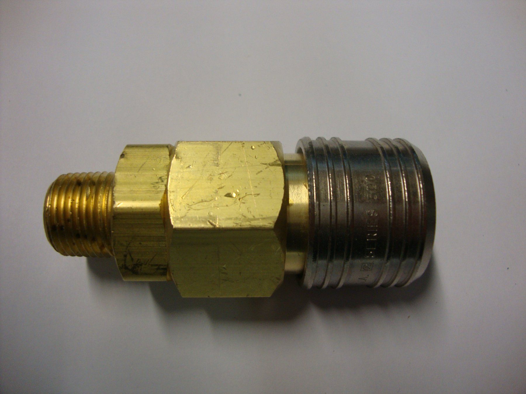 Tutte le macchine: Hydraulic Coupling  500 Series Steel – Nuovo (secondo la descrizione) da Gross venduto da Triumph67 7