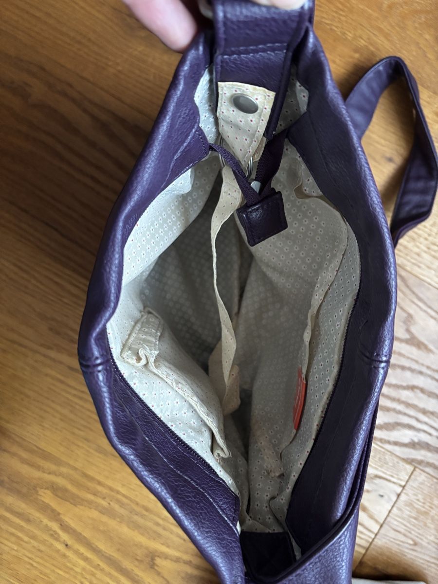 Zwei Sacs femmes: Zwei Tasche – D'occasion à Steffisburg par nikita009 2