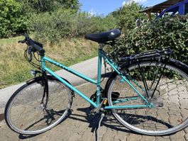 Damenrad Velo mintgrün 21-Gang Shimano Gepäckträger Licht 