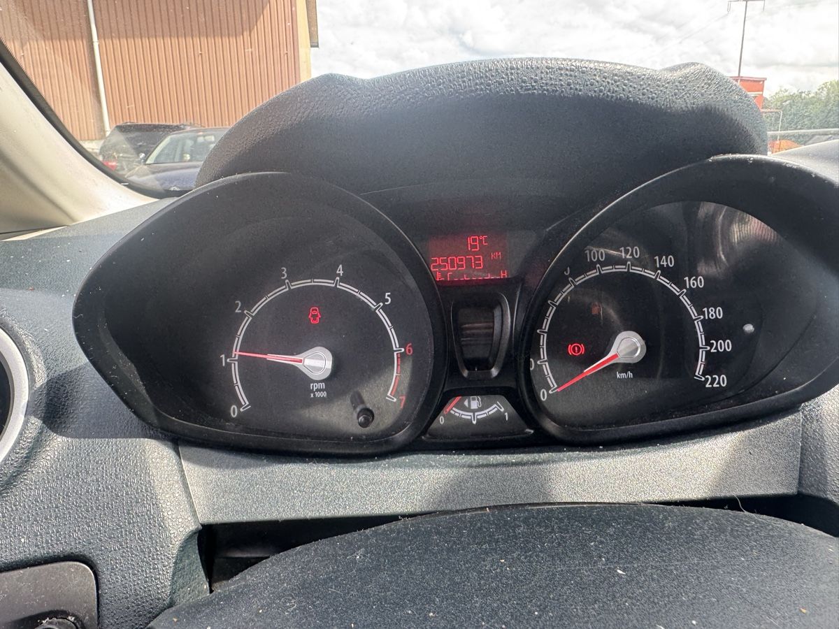 Ford Autos: Ford Fiesta 1.25i – Gebraucht aus Kreuzlingen von PTM_X 9