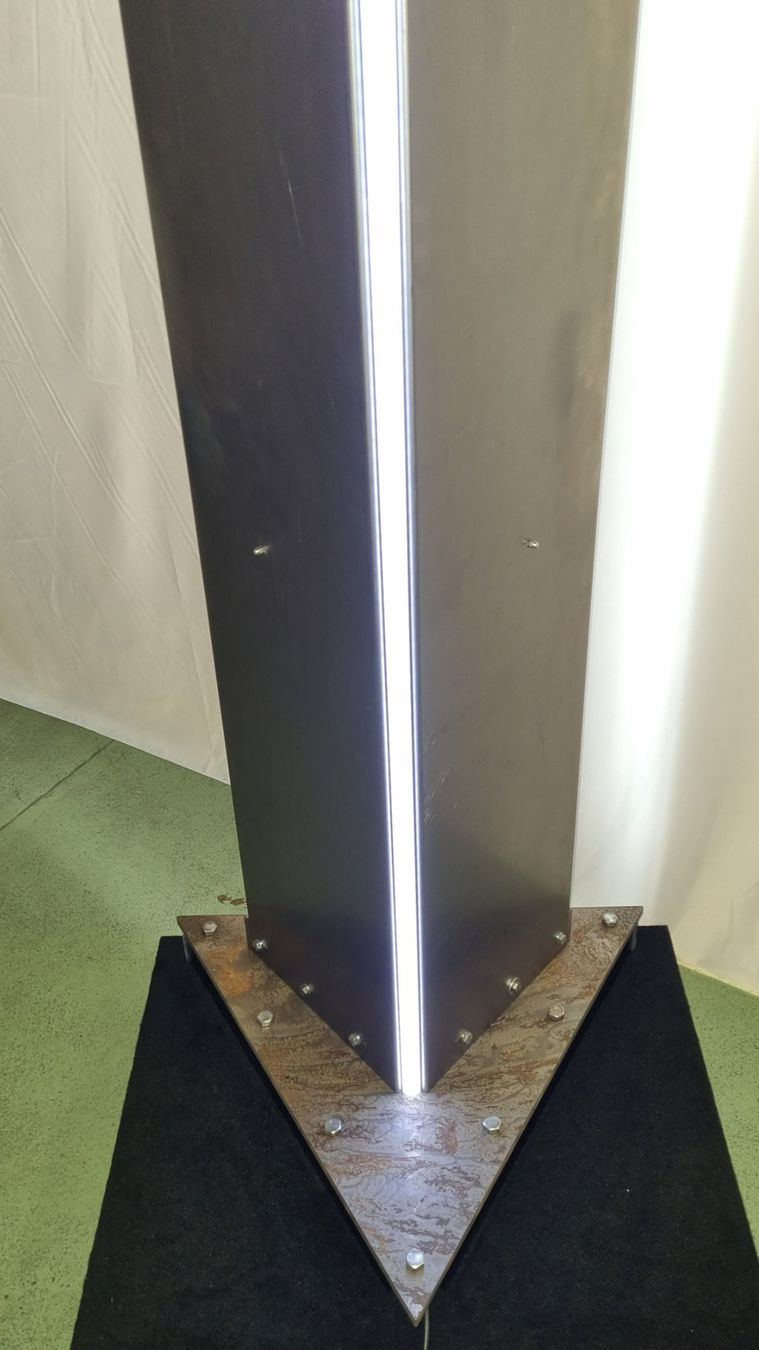 Lampen: Design_Leuchte – Neu (gemäss Beschreibung) aus Wahlen von Veani 7