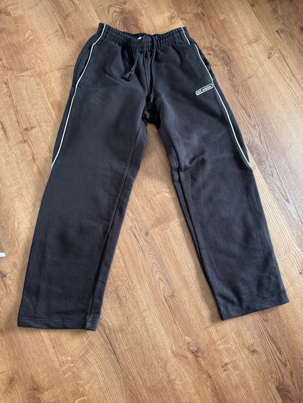 Adidas Pantalons: Adidas Trainerhose – D'occasion à Frauenfeld par Jacqueline050