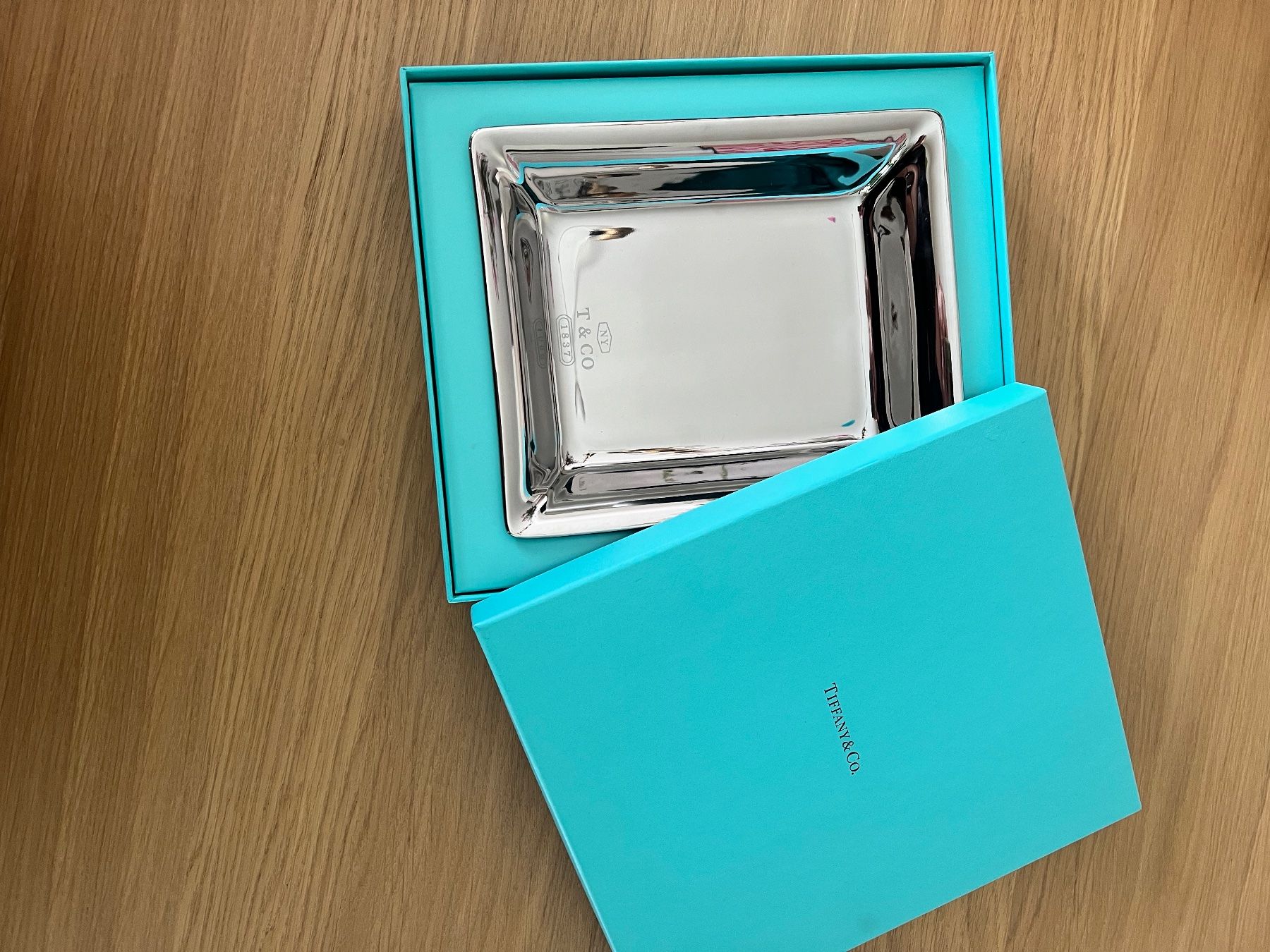 Piatti di portata: Tiffany & Co. Vide Poche Ablageschale – Nuovo (secondo la descrizione) da Nänikon venduto da jeannine20