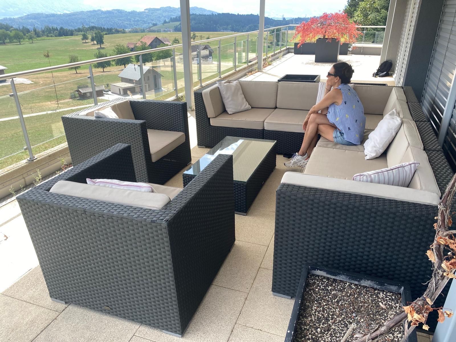 Viplounge Sofas: Outdoor Lounge schwarz/ grau – D'occasion à Eschenbach SG par uhe_xrk8 1