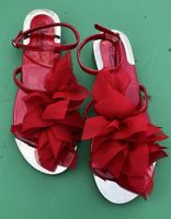 Verspielte Sandalette Gr. 7
