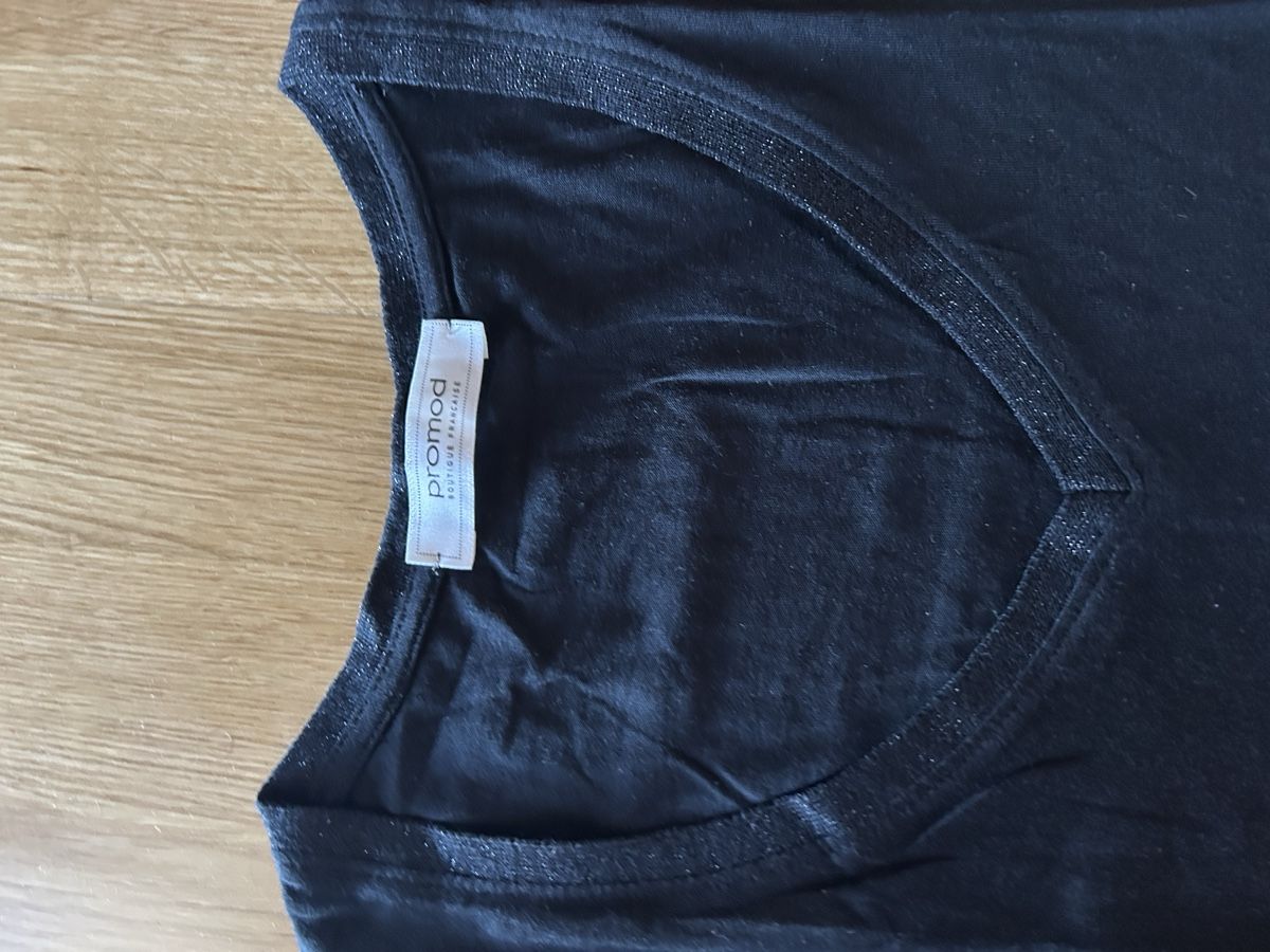 Promod T-Shirts: T-shirt XS/S – Gebraucht aus Daillens von guisepa 1