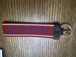 Bally schlüsselanhänger rot mit Logodetail