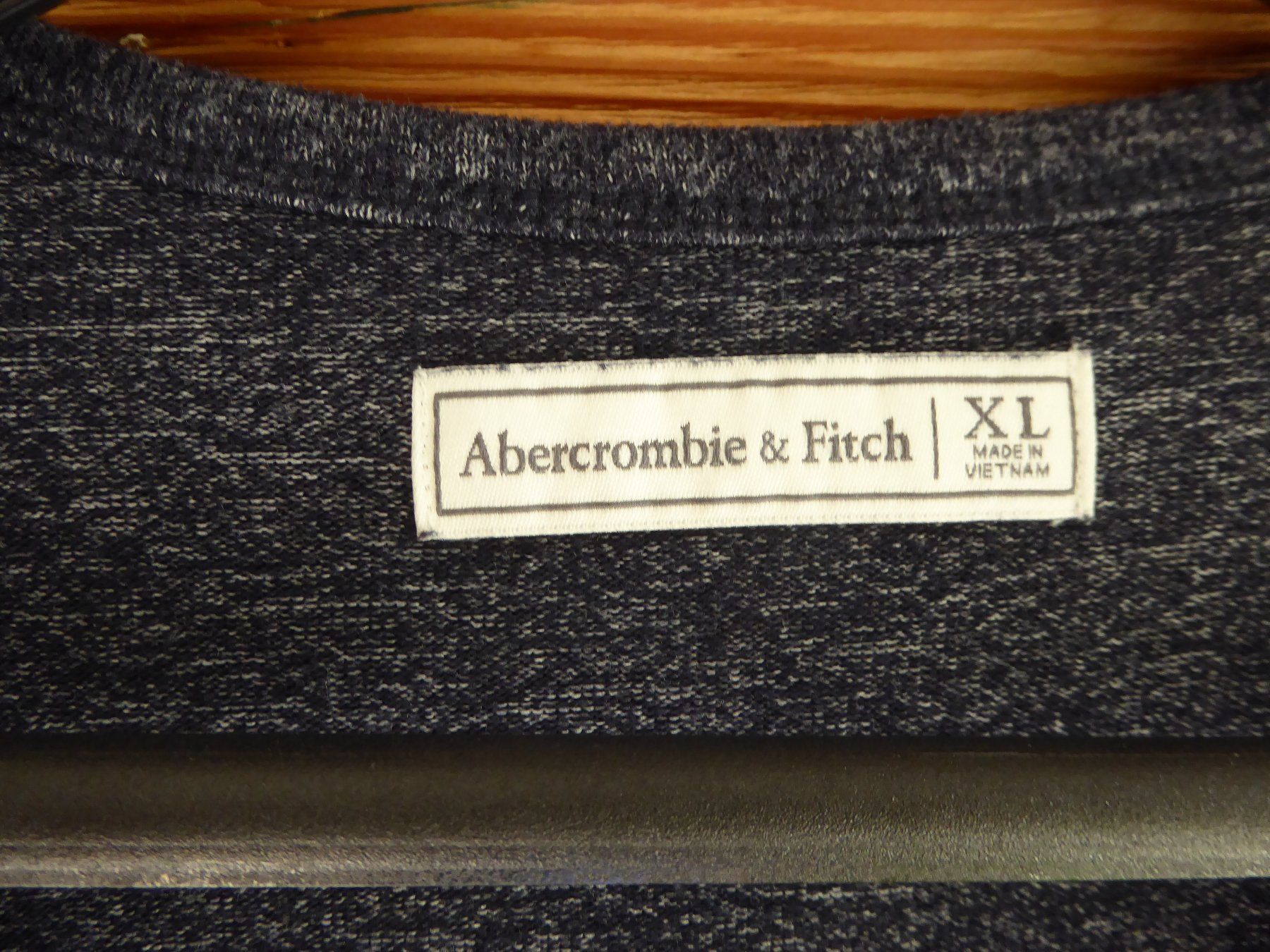 Abercrombie Pullover & Sweatshirts: Herren Pullover Gr XL Abercrombie & Fitsch – Gebraucht aus Sargans von Benziner 4