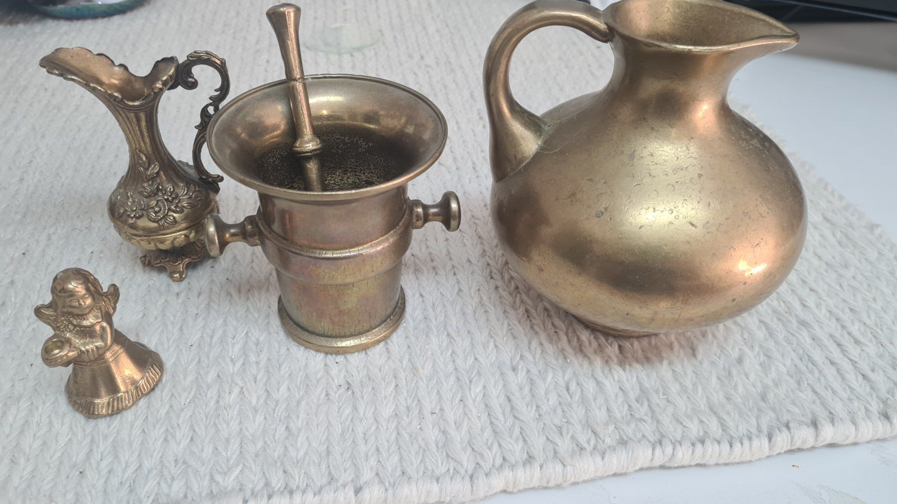 Sonstiges für das Kochen & Backen: Mörser aus Messing ( Set) – Gebraucht aus Andermatt von Bozel
