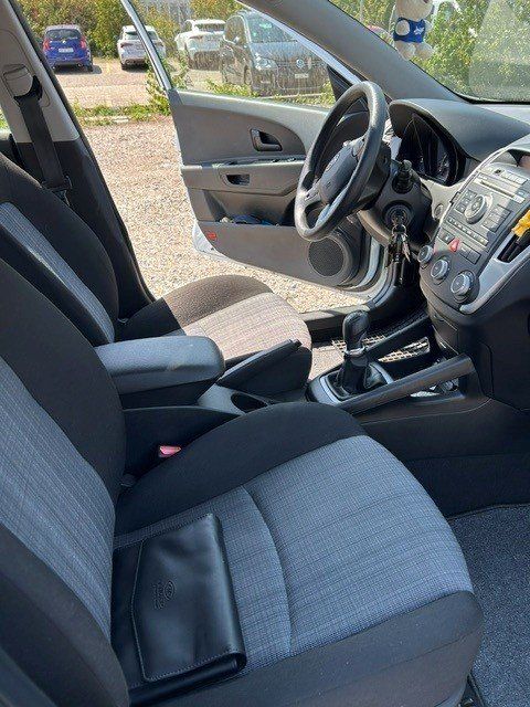 Kia Autos: KIA cee'd 1.4 ISG – D'occasion à Oensingen par Konkursamt_SO 5
