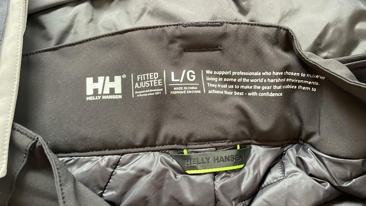 Completi: Helly Hansen Skianzug, Top Zustand, Grösse L – Nuovo (secondo la descrizione) da Altendorf venduto da peruzzo 1
