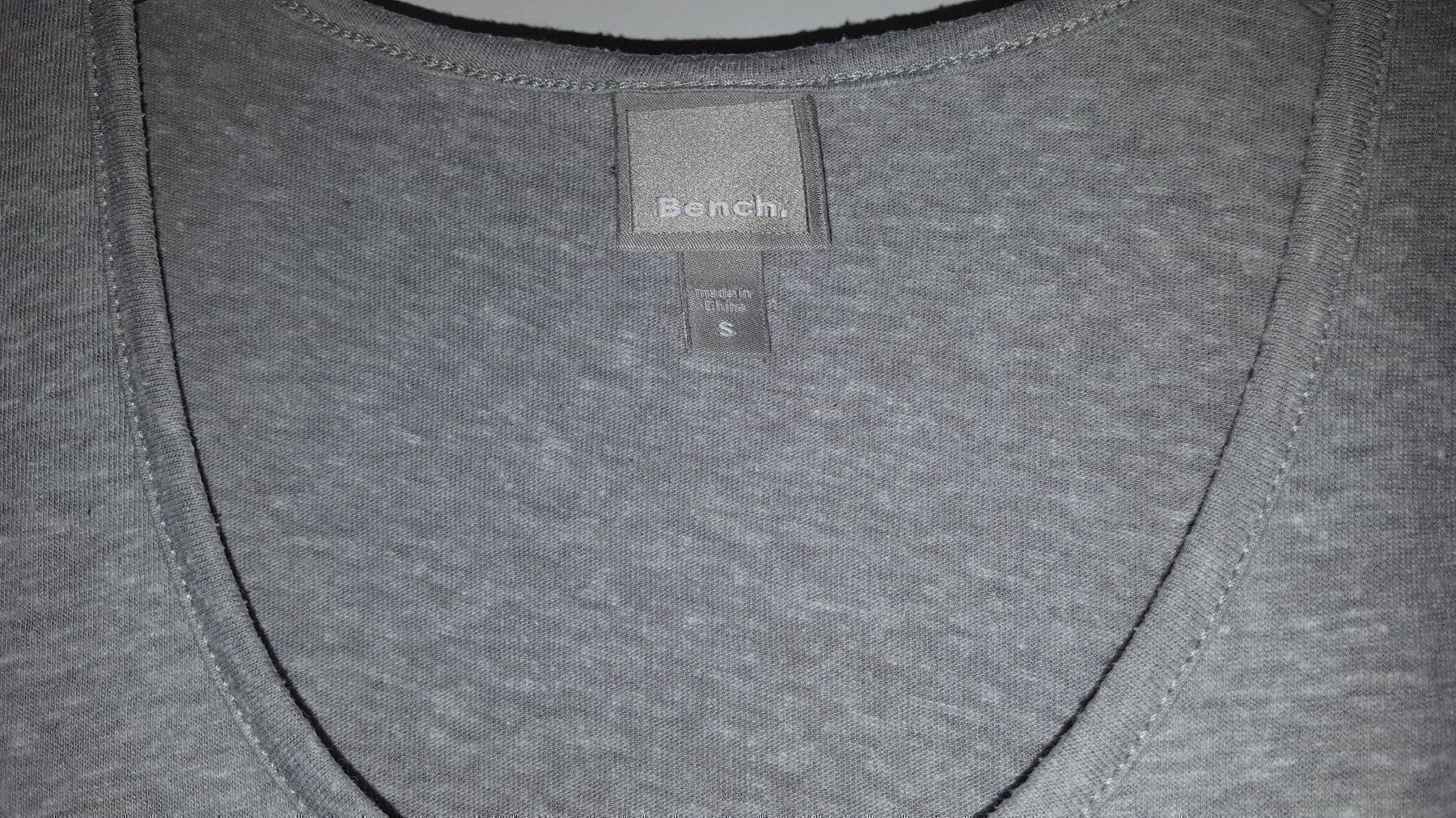 Bench Top: BENCH 2 Top-Set Tank Top + Langarm Top hellgrau – Usato da Unterseen venduto da bid2buy 4
