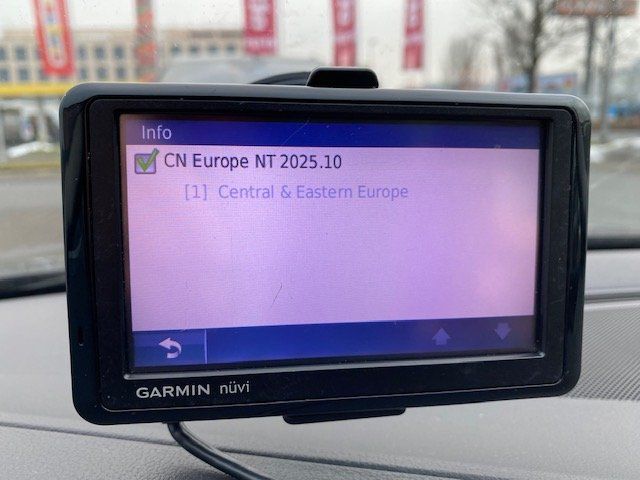 Garmin Navigatori: GARMIN NÜVI 1390 – Usato da Emmen venduto da dulibal07 9