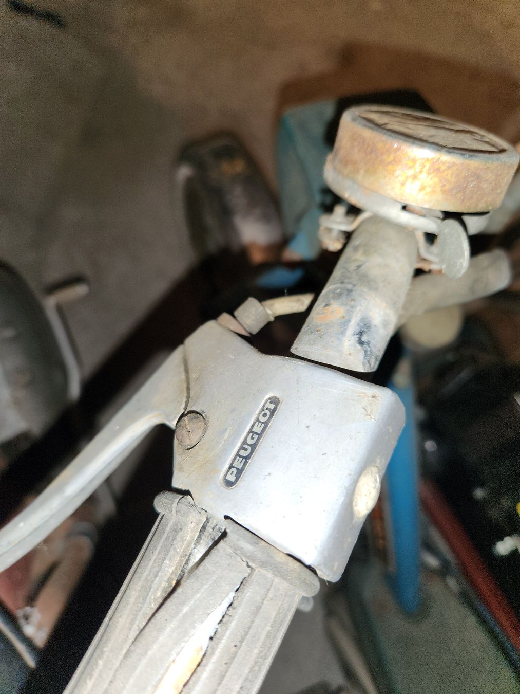 Peugeot Ciclomotori: Peugeot 101 Mofa Moped Oldtimer Töffli Scheunenfund – Difettoso da Stein AG venduto da Metaluna 7