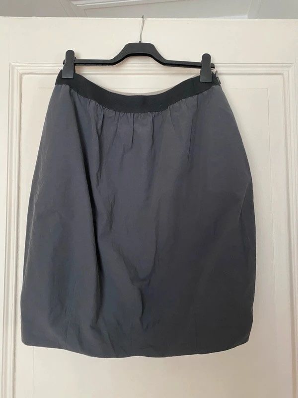 Marni Gonne: grey marni skirt – Usato da basel venduto da wastedworld