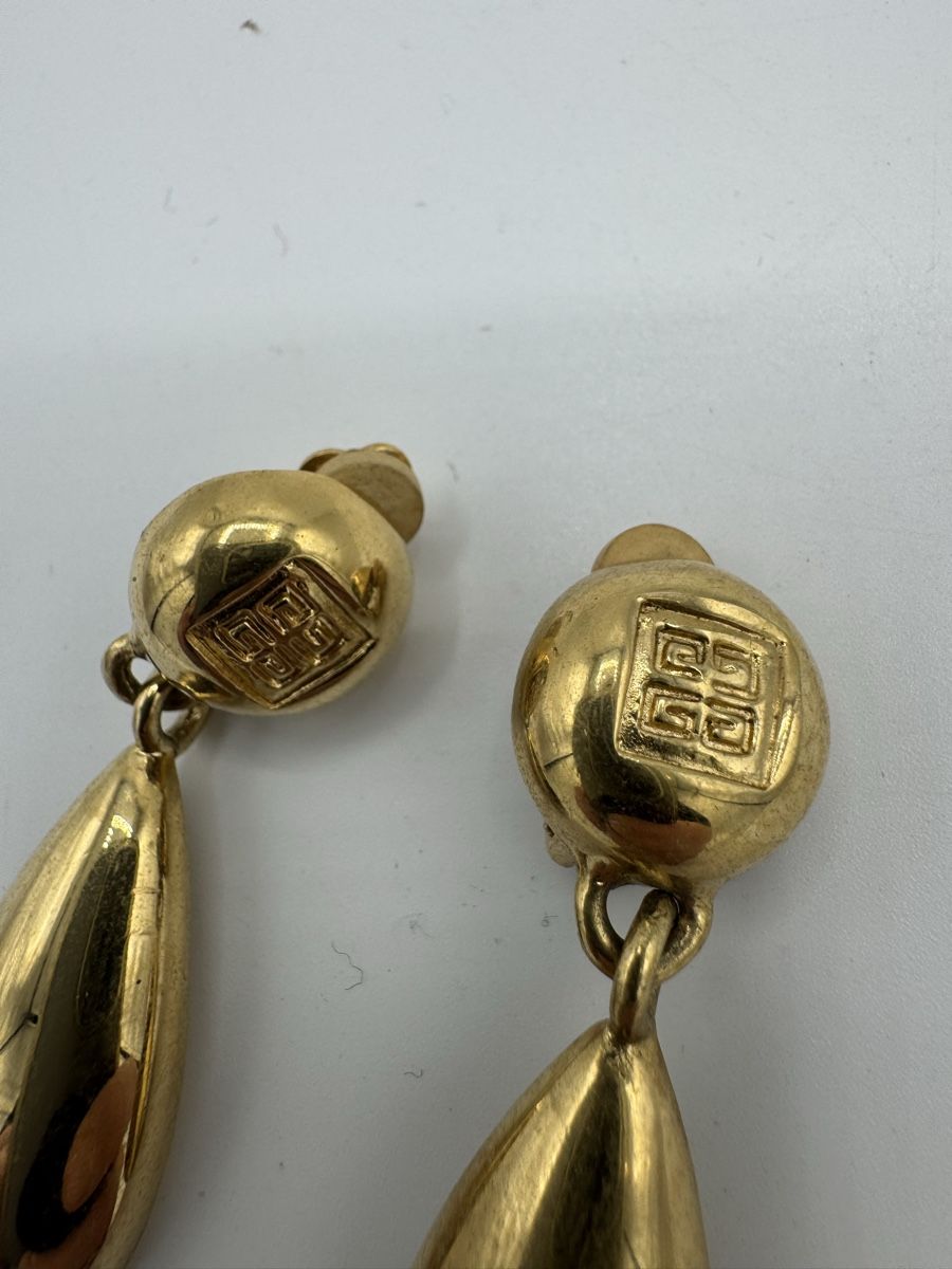 Orecchini pendenti & Orecchini a lobo: Givenchy, boucles d'oreilles pendantes vintage, – Usato da Vésenaz venduto da Angela.C3 1