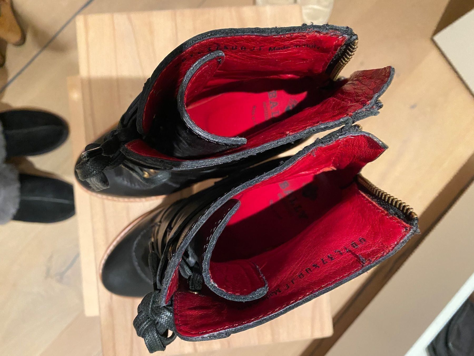 Bally Chaussures femmes: Bally Stiefel/Boot Gr. 37.5; NP >1‘000.- – D'occasion à Zürich par 1_marsmensch 1