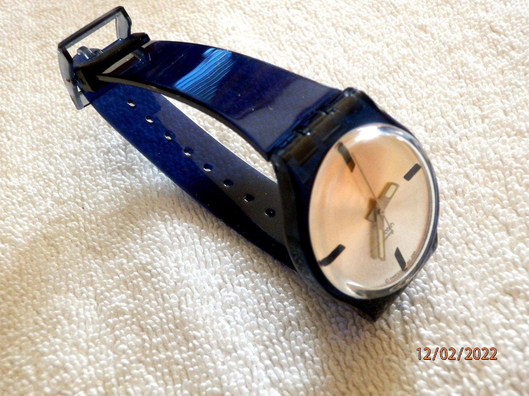 Swatch Uhren: Swatch 2001, Quartz, 33mm, die Uhr läuft – Gebraucht aus Ueberstorf von dinbau 7