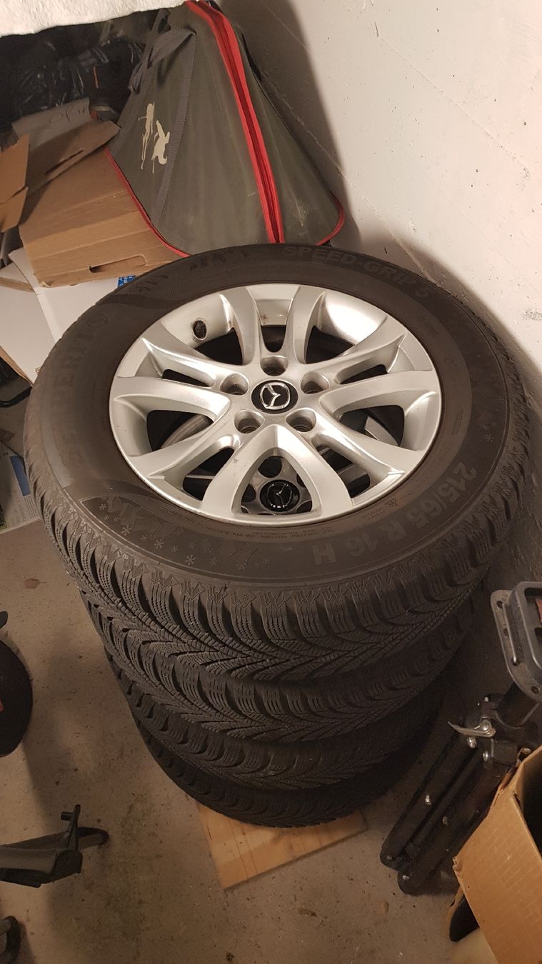 Mazda Pneus & Kompletträder: Räder mit Felgen  – Gebraucht aus Dietikon von zdr_b95x