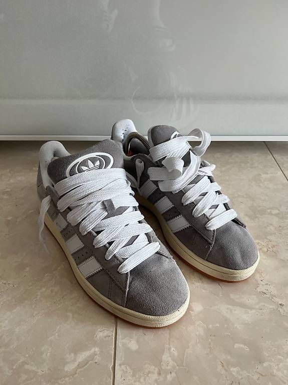 Scarpe da uomo: Adidas Campus Hellgrau 43 – Usato da Lufingen venduto da luc_g6rv