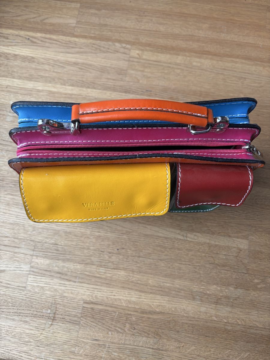 Vera Pelle Borse da donna: Vera Pelle Lederhandtasche – Usato da Zürich venduto da Ndzinga 2