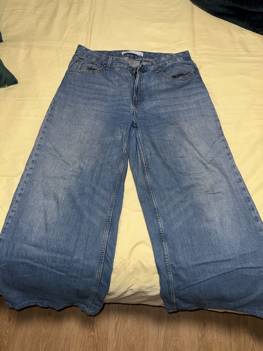 Jeans: BERSHKA Wide Leg Jeans Hellblau  – Nuovo (secondo la descrizione) da Bad Zurzach venduto da vit_rct6