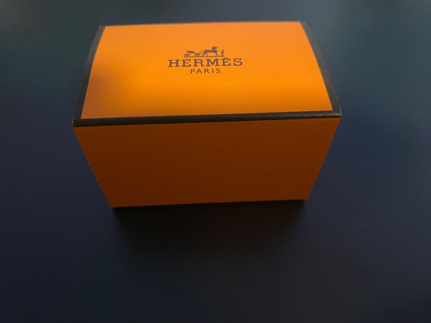 Hermès Foulard & Sciarpe: HERMES Tuchring – Nuovo (secondo la descrizione) da Küssnacht venduto da Flowerlady 3