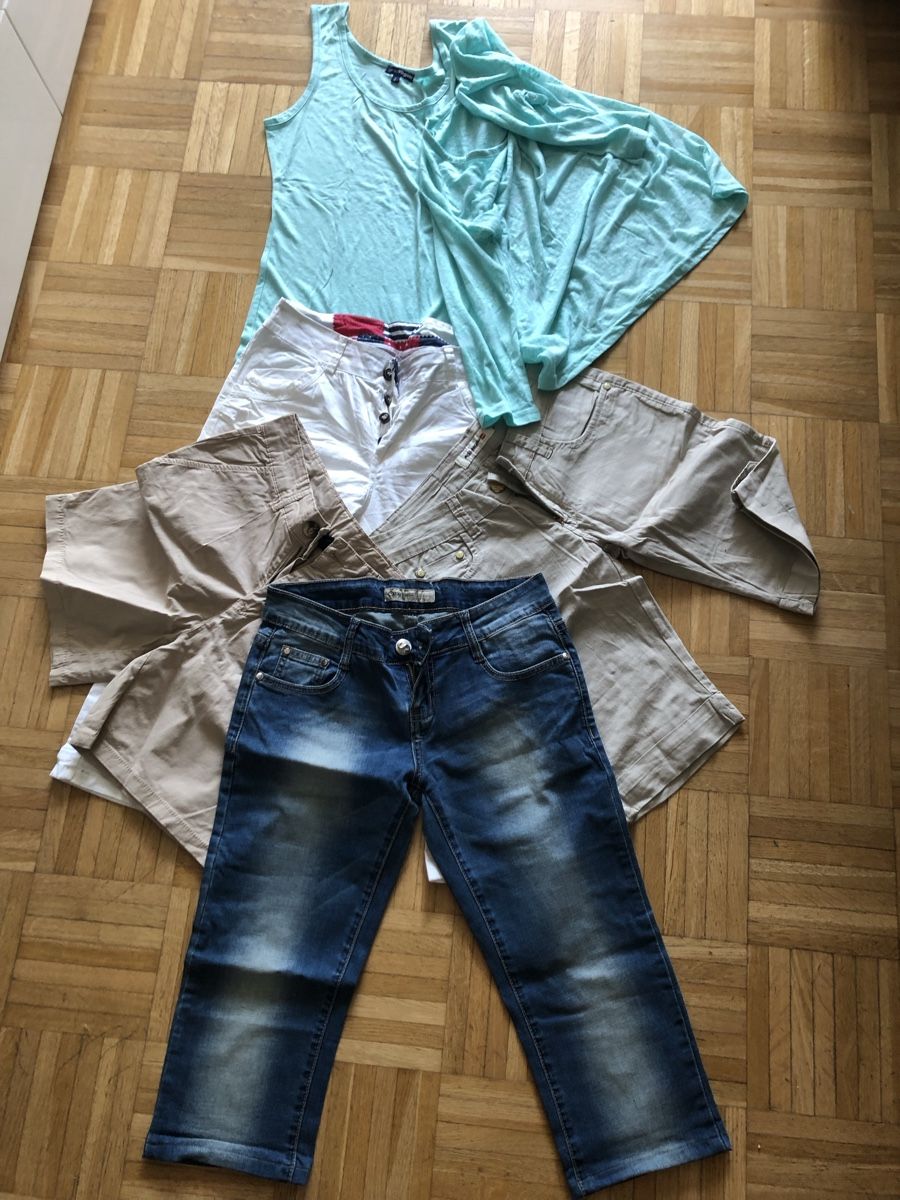 Lotti di vestiti: Kleiderpaket Damen Gr.34/36 – Usato da St.Gallen venduto da sangi56