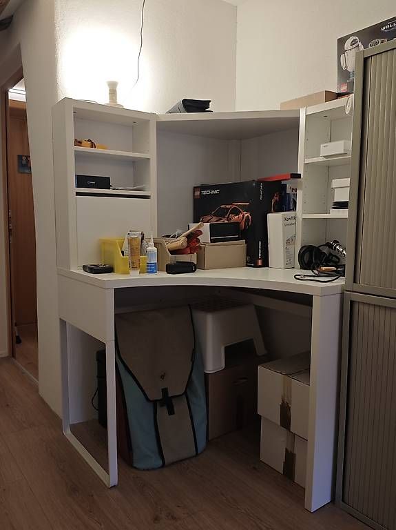 Schreibtische: Eckschreibtisch IKEA MICKE – Gebraucht aus Arth von budibudi14 3