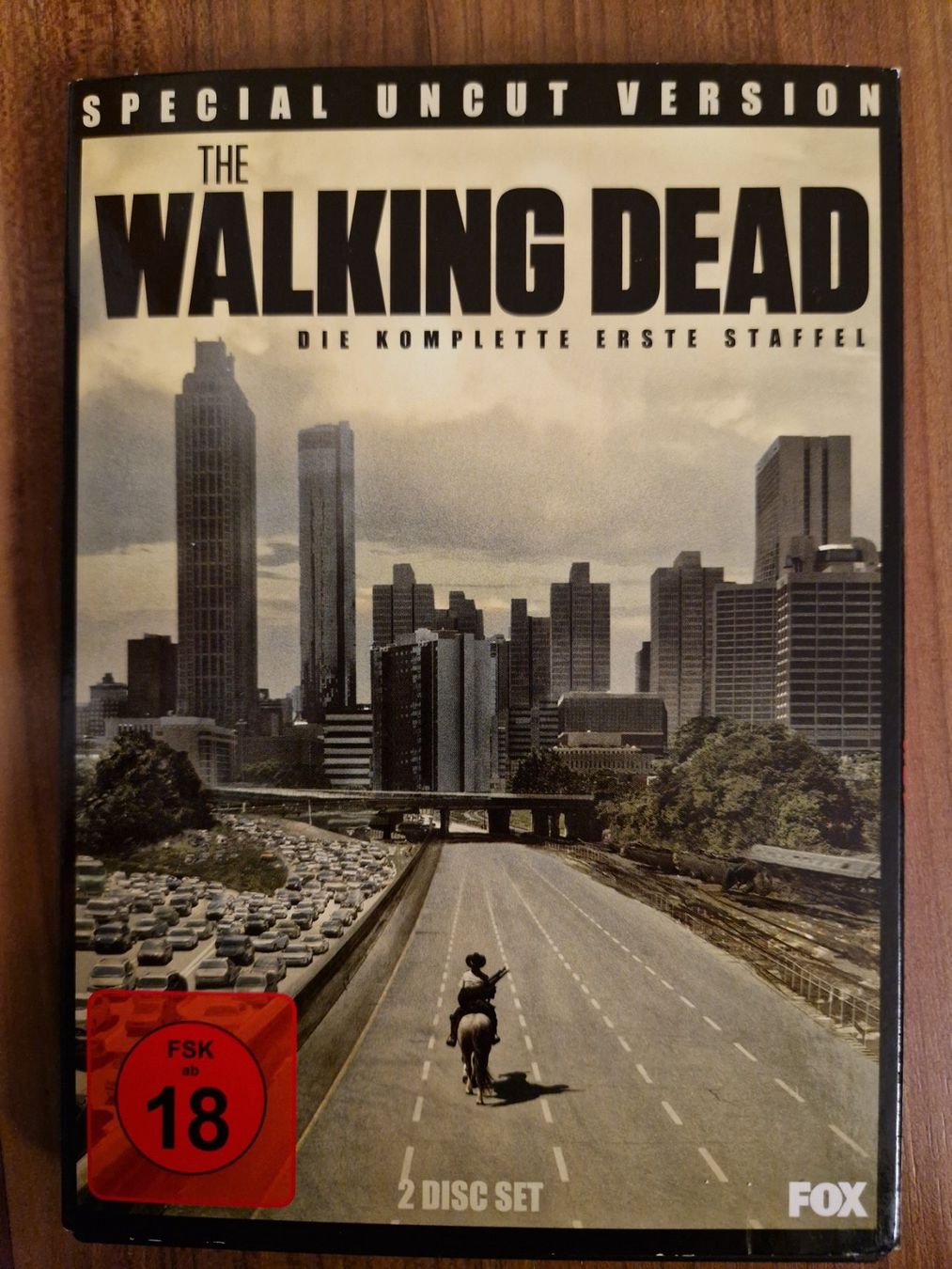 Tutti i DVDs: The Walking Dead, erste Staffel, dvd, Horror, Zombie – Usato da Thayngen venduto da Lan222