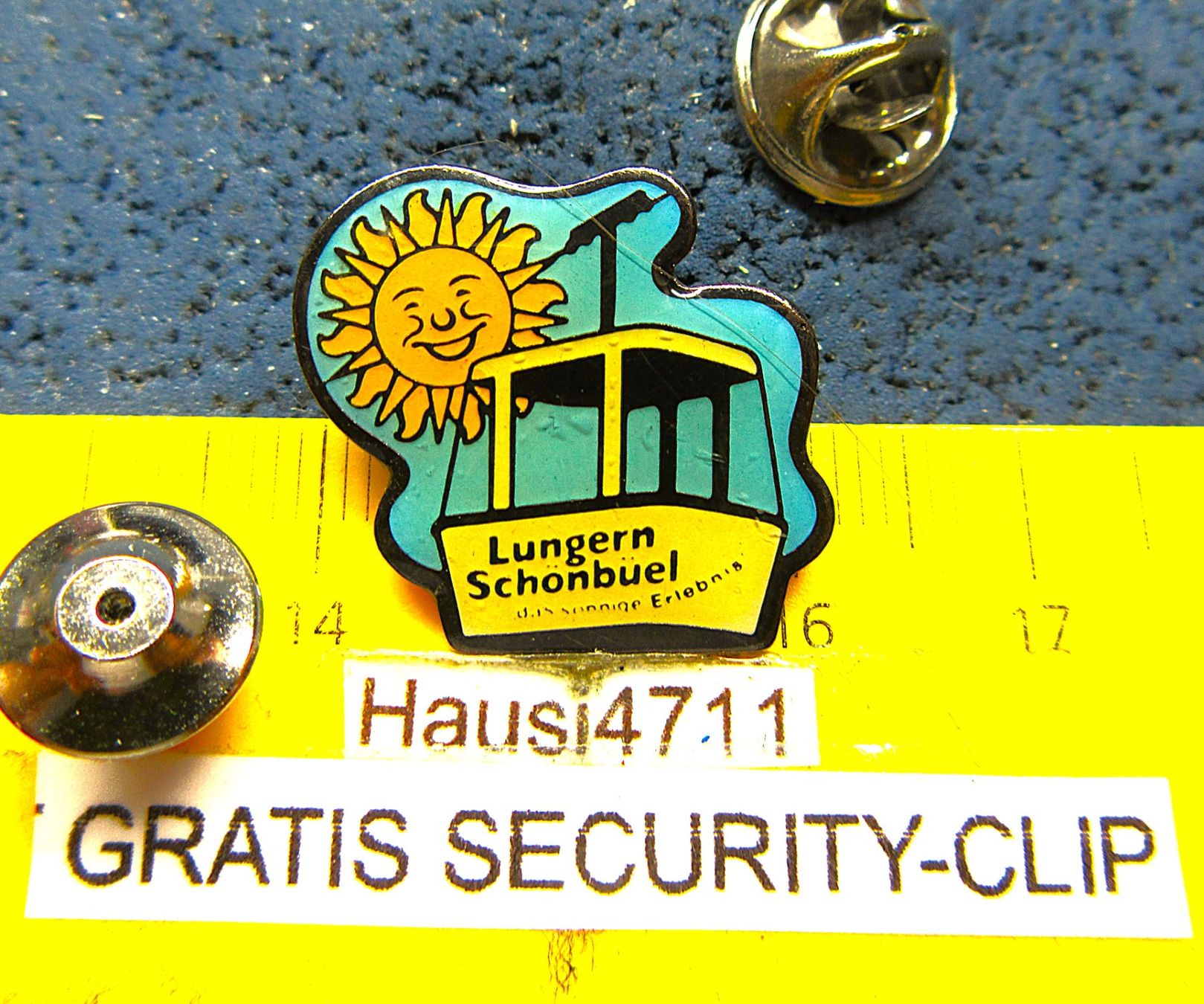 Swiss Placchette & Badge: LUNGERN SCHÖBÜEL SEILBAHN PIN GLASIERT mit SECURITY-CLIP – Usato da Ettingen venduto da Hausi4711