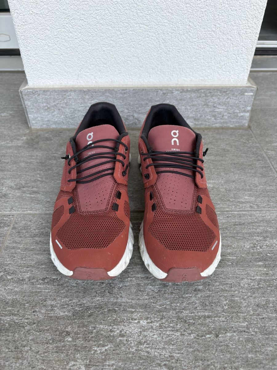 On Damenschuhe: On cloud tg 40 – Gebraucht aus Giubiasco von cel_qlw7