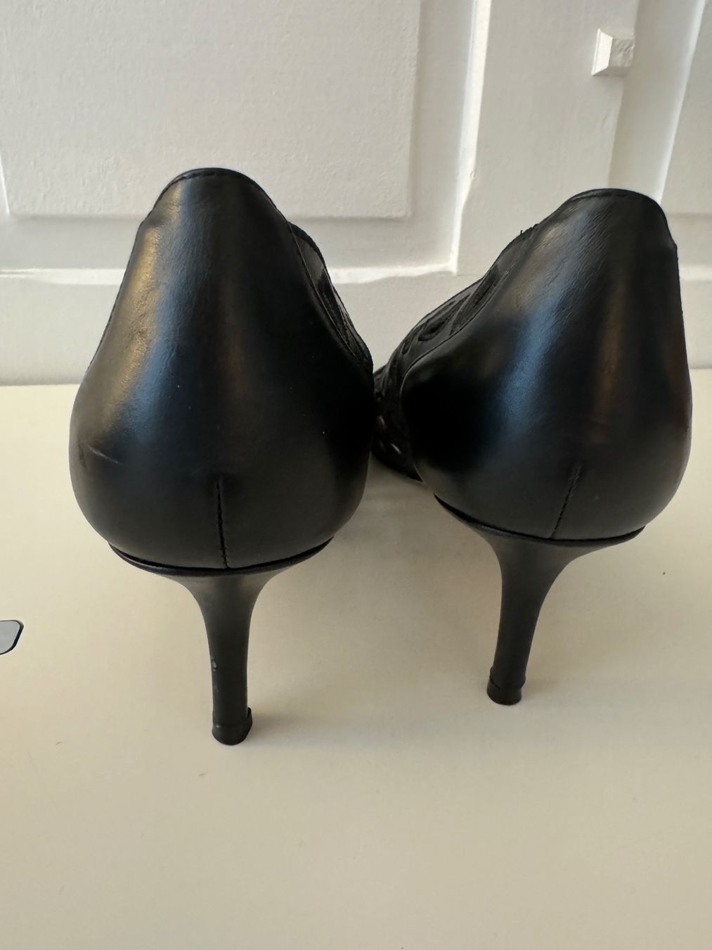 Valentino Scarpe da donna: Valentino Punps 37.5 – Usato da Meilen venduto da Antete 5