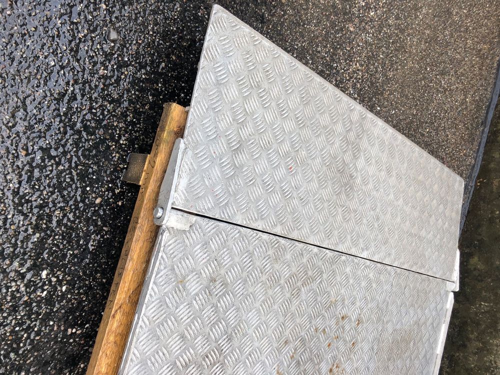Rampe Ueberfahrrampe Alu Anpassrampe Riffelblech Verladeramp (Gebraucht ...
