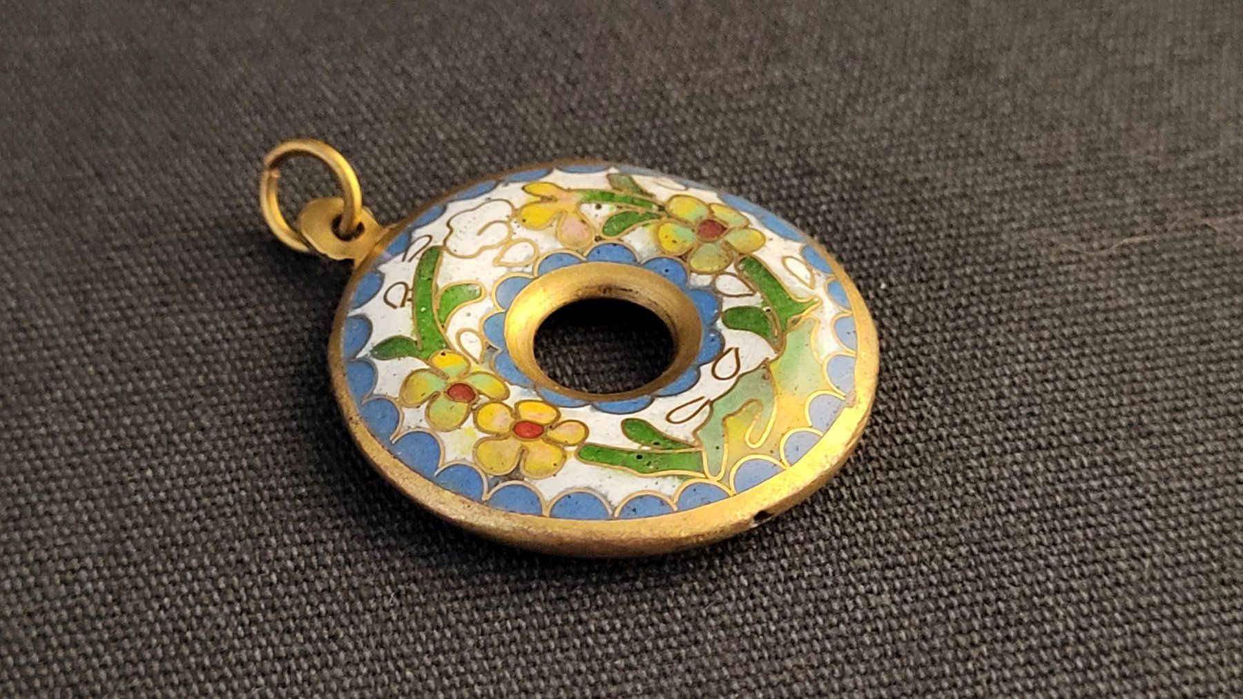 Ciondoli: Cloisonne-Anhänger Donut – Usato da Basel venduto da spinne02 2