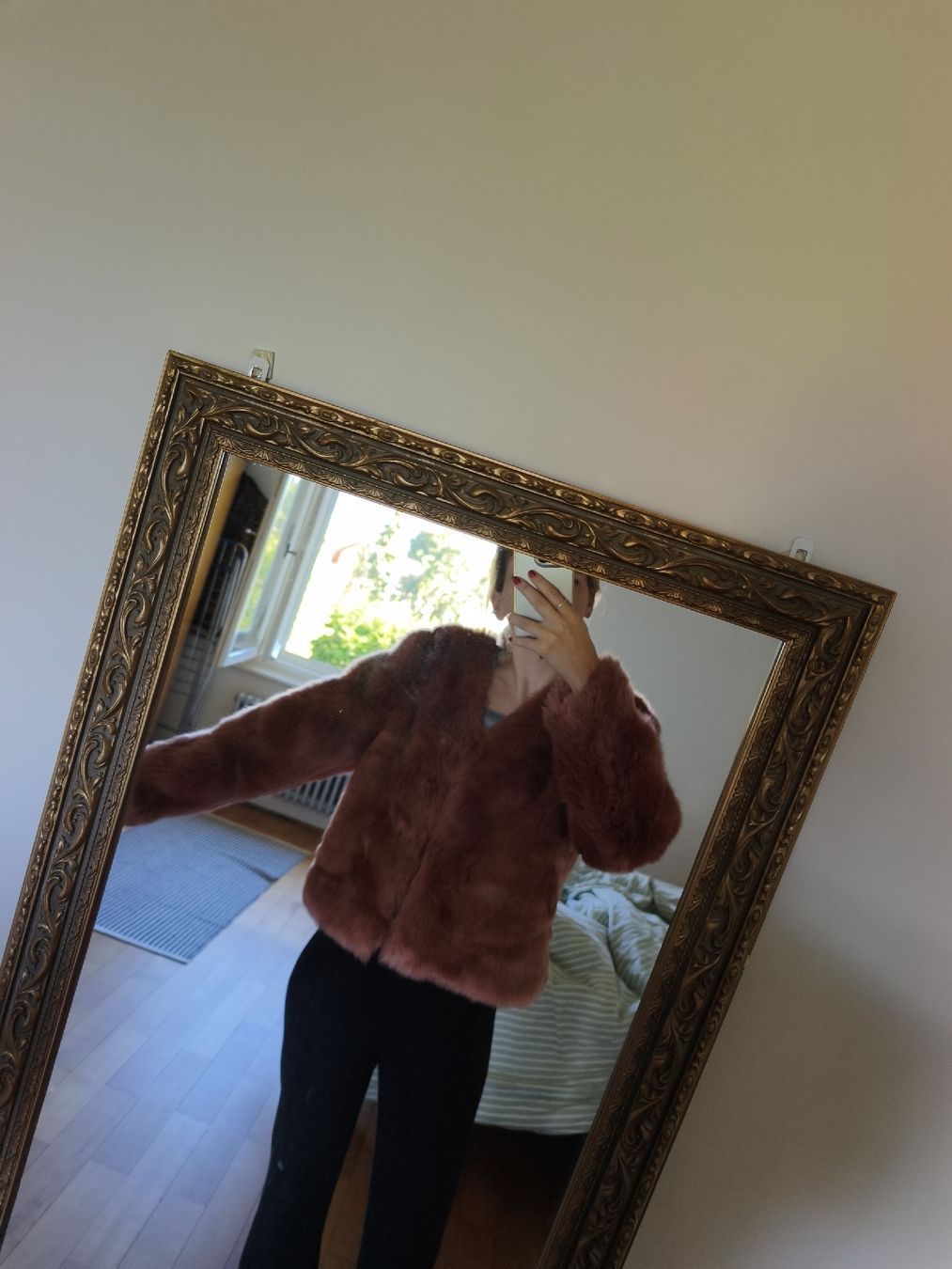 Jacken: Kunstfelljacke rosa – Gebraucht aus Schaan von Sarahvo13 1