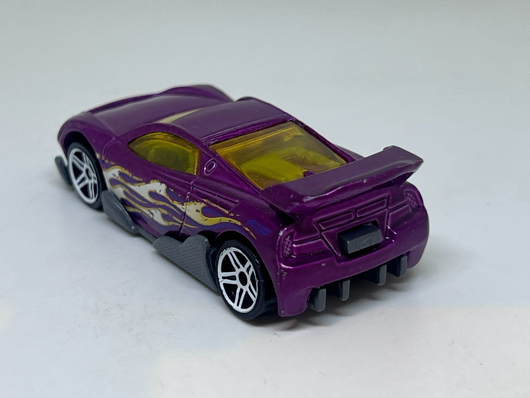 Hot Wheels Modellini d'auto: Hot Wheels MS-T Suzuka #186 – Usato da Wildegg venduto da LaaBoutique 2