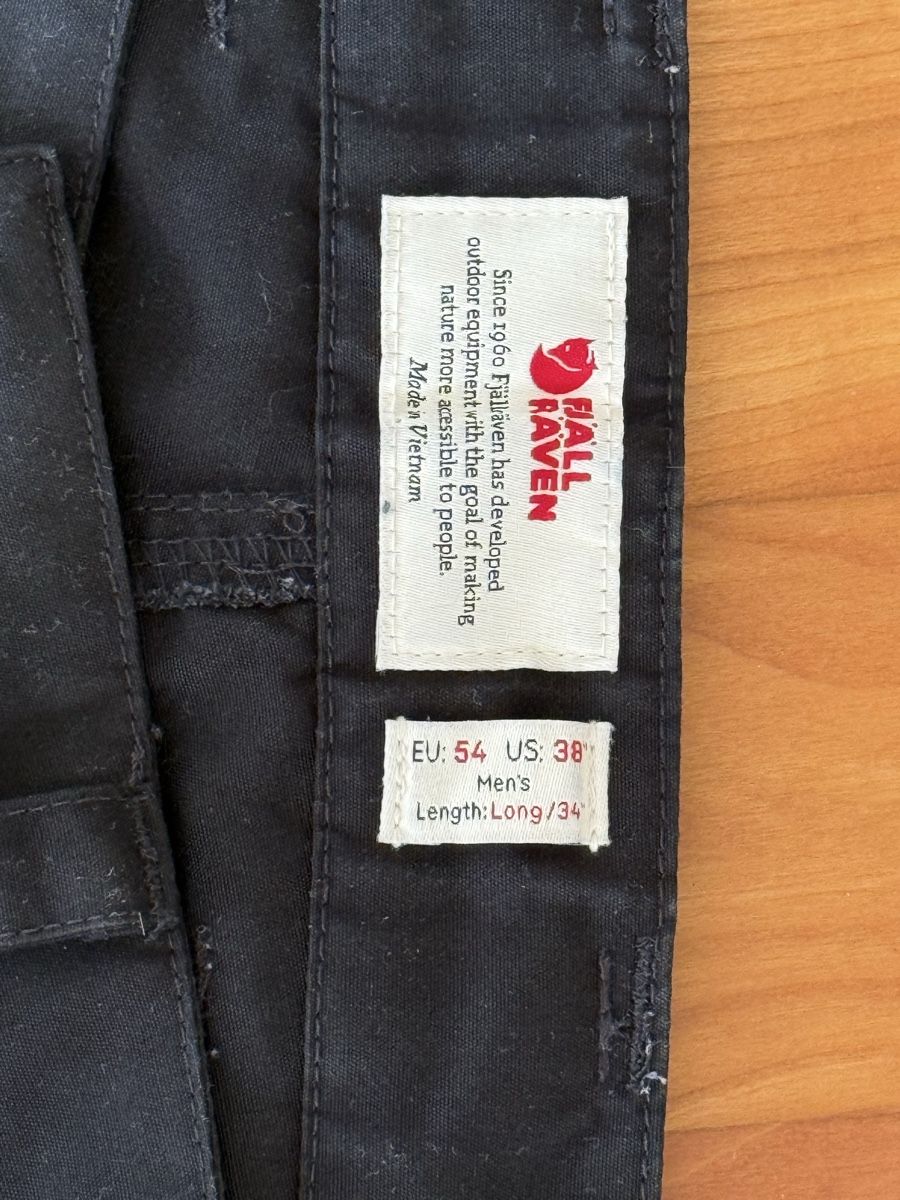 Fjällräven Hosen: Fjällräven Vidda Pro Schwarz EU54 long 34 – Gebraucht aus Lufingen von Quadrum 3