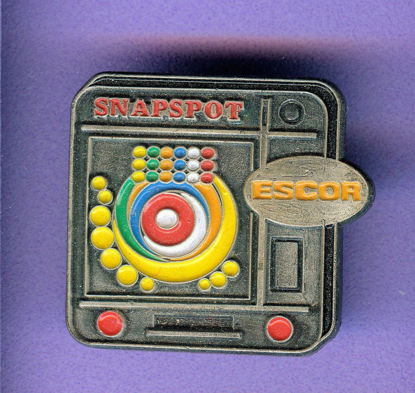 Plaquettes & Badges: SNAPSPOT  alle Farben – D'occasion à Winterthur par Sammleroase