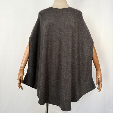 PRINCESS GOES HOLLYWOOD Cashmere/Wool Cape